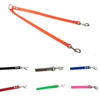 Mystique_Biothane_Koppel_16mm_breit_genietet_mit_Chrom_Karabiner_1.jpg Mystique_Biothane_Koppel_16mm_breit_genietet_mit_Chrom_Karabiner_1.jpg